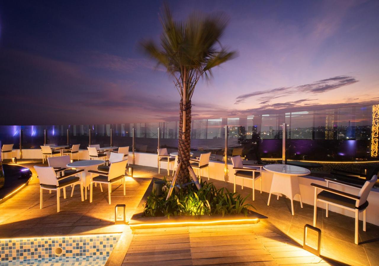 Pentacity Hotel Balikpapan Ngoại thất bức ảnh
