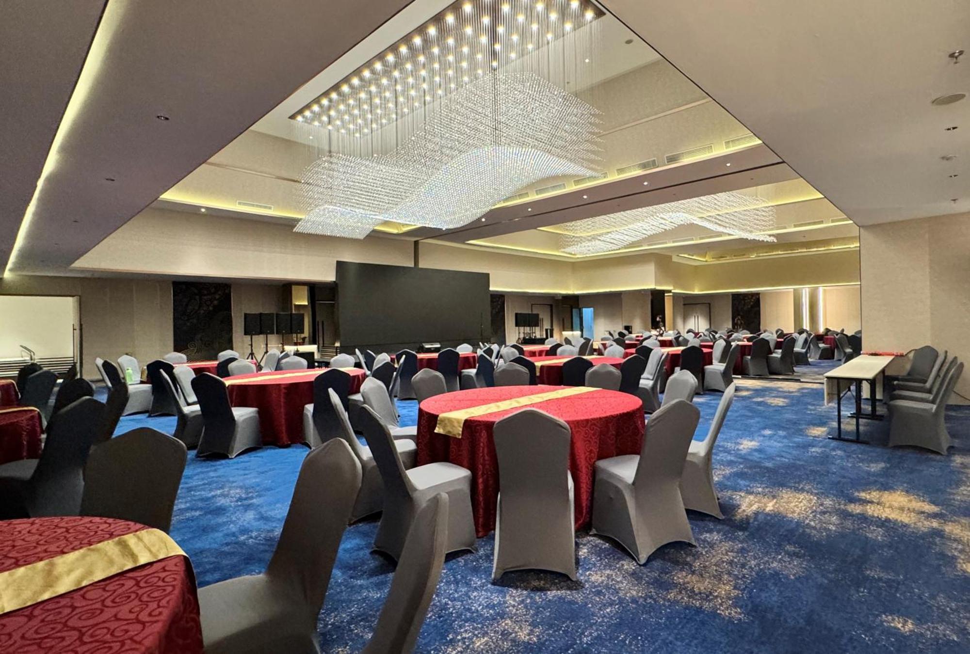 Pentacity Hotel Balikpapan Ngoại thất bức ảnh