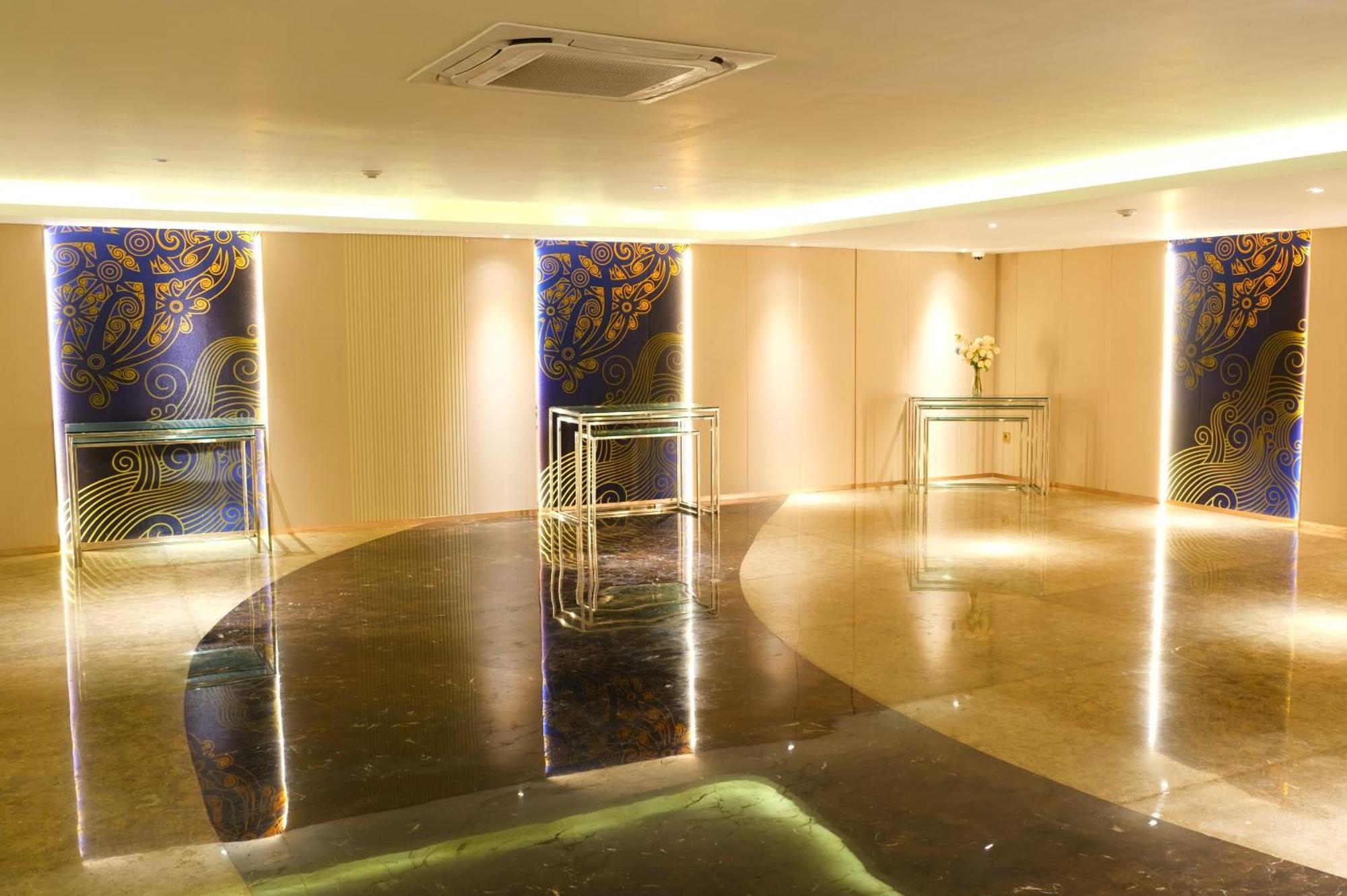 Pentacity Hotel Balikpapan Ngoại thất bức ảnh